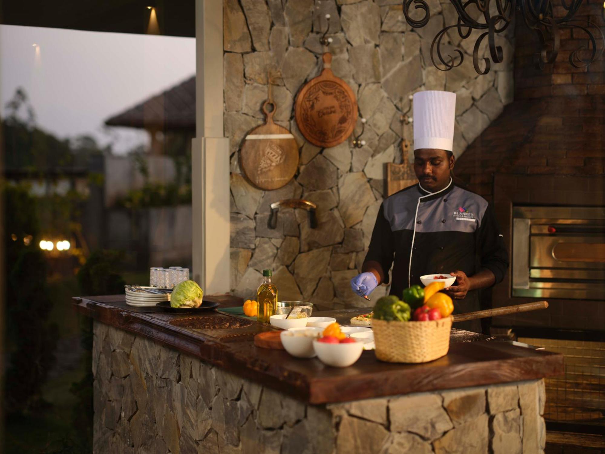 Blanket Days Resort And Spa Thekkady Exterior foto